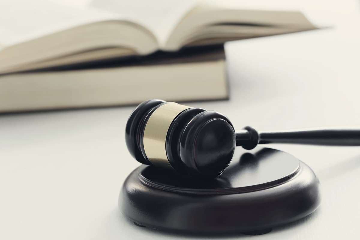 Analys av rättstolkning utifrån en observation av en tolkad rättegång i Tjeckien